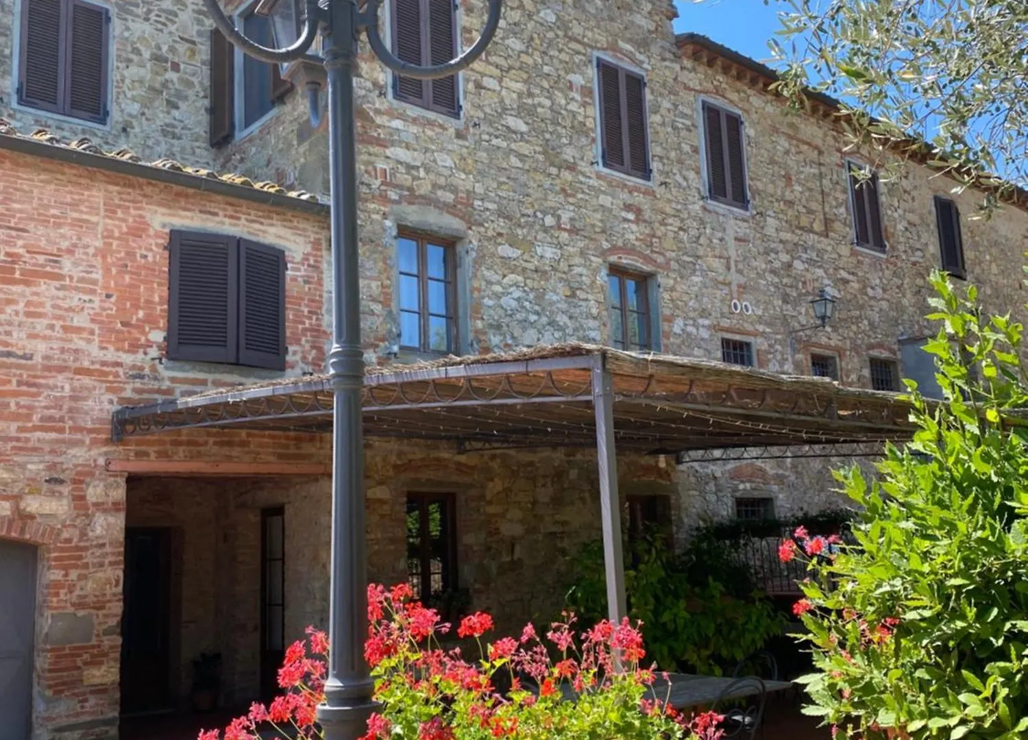 Tenuta Lupinari Bucine Italien