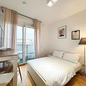 myroom-apartment-in-munich.com-bavaria.com/